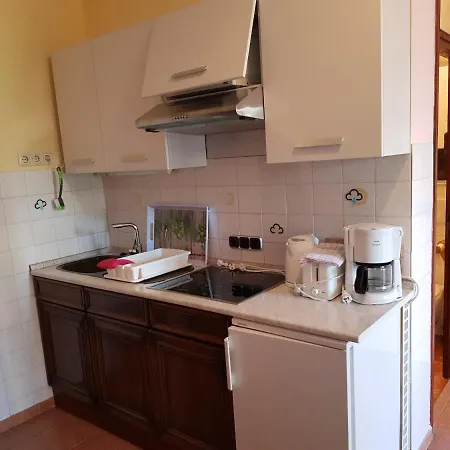 Apartament Sari